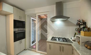 Casa en Venta en Condominio Plaza Buin III/ Víctor Troncoso Muñoz