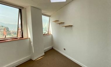 Oficina en Venta en Metro Los Leones