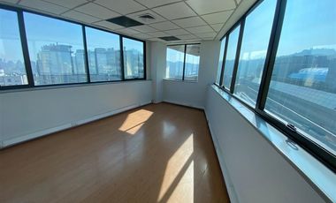 Oficina en Venta en Metro Los Leones