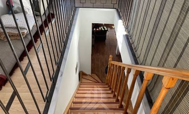 Casa en Venta en CALLE YUNGAY . VILLA LA MARQUESA