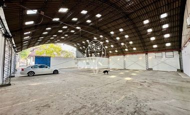 Local Comercial en Arriendo en Parque Bustamente