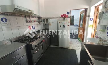 Local Comercial en Venta en Gran Avenida/Fernando Rioja, La Cisterna