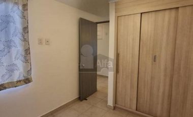 Casa en renta de 3 recámaras y 3 baños, en privada, Valle del Rift, León Gto