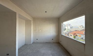 Departamento tres ambientes a la venta en Wilde Centro