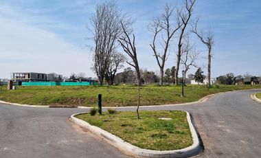 VENDE, LOTE A LA LAGUNA,S AN JUAN CHICO al 100