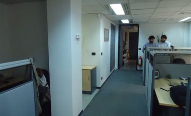 Oficina en Arriendo en Apoquindo esquina Carmencita