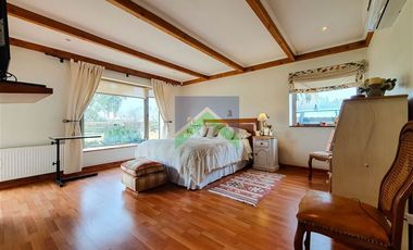 Casa en Venta en Condominio Los Maitenes