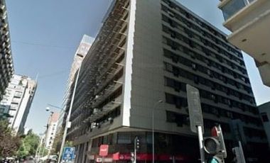 Oficina en Arriendo en Amunátegui esquina Huérfanos