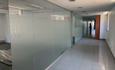Oficina en Venta en Amunátegui esquina Huérfanos