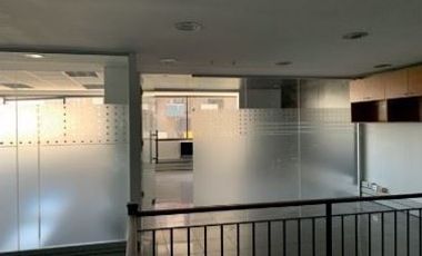 Oficina en Venta en Amunátegui esquina Huérfanos