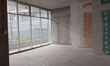 Local Comercial en Arriendo en AV. LA DEHESA / RAUL LABBE