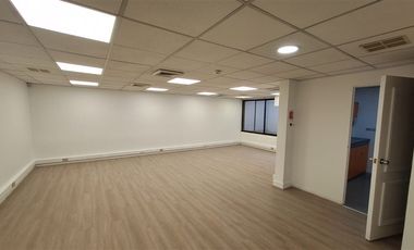 Oficina en Arriendo en Metro Los Leones / Av. Andrés Bello /Av. Providencia