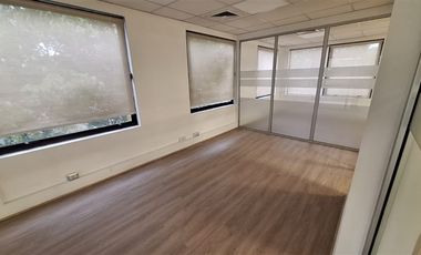 Oficina en Arriendo en Metro Los Leones / Av. Andrés Bello /Av. Providencia