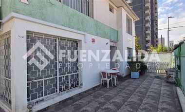 Casa en Venta en Diagonal Santa Elena / Sierra Bella