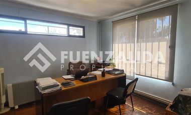 Casa en Venta en Diagonal Santa Elena / Sierra Bella