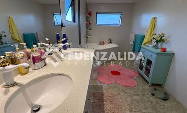 Casa en Venta en El mirador, Fundo Loreto