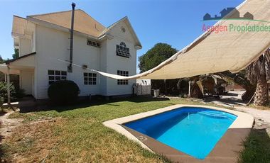 Casa en Venta en Casa en venta en Camino el Alba