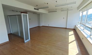 Oficina en Arriendo en Portal La Dehesa