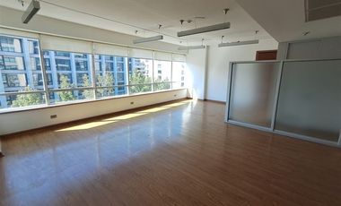 Oficina en Arriendo en Portal La Dehesa