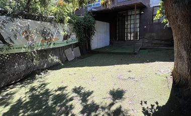 Local Comercial en Arriendo en tabacura / Las Hualtatas