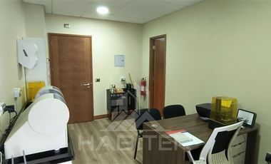 Oficina en Venta en 30 Oriente con 3 Norte