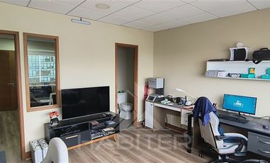 Oficina en Venta en 30 Oriente con 3 Norte