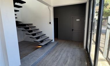 Local Comercial en Venta en Peruitaly