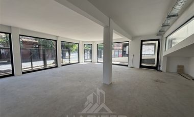 Local Comercial en Venta en Peruitaly