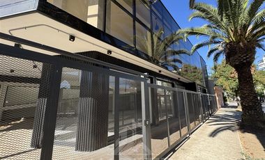 Local Comercial en Venta en Peruitaly