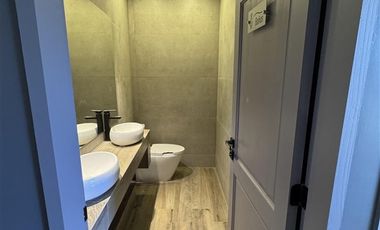 Local Comercial en Venta en Peruitaly