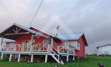 Casa en Venta en Estero yalle,Calbuco