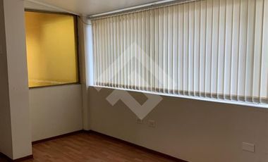 Departamento en Venta en Vicuña Mackenna a pasos de la Plaza de Armas