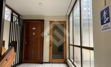 Departamento en Venta en Vicuña Mackenna a pasos de la Plaza de Armas