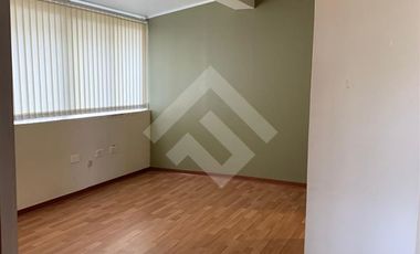 Departamento en Venta en Vicuña Mackenna a pasos de la Plaza de Armas