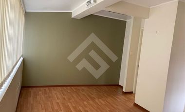 Departamento en Venta en Vicuña Mackenna a pasos de la Plaza de Armas