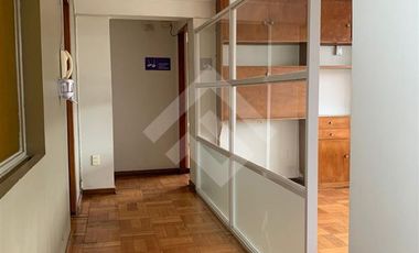 Departamento en Venta en Vicuña Mackenna a pasos de la Plaza de Armas