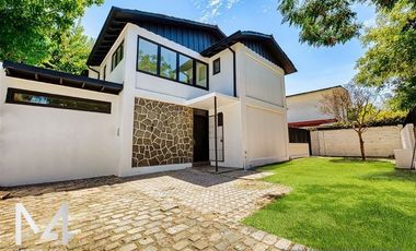 Casa en Venta en Barrio las flores / Pocuro/ Metro