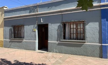 Casa en Venta en AVENIDA FEDERICO ERRAZURIZ SECTOR PANIAHUE