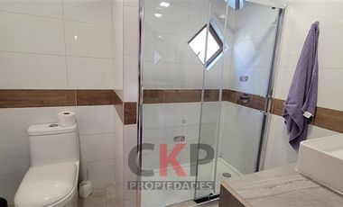 Casa en Venta en CASA EN COMUNIDAD CASTILLO VELASCO/FULL EQUIPADA/LAS CONDES