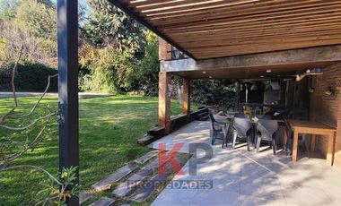 Casa en Venta en CASA EN COMUNIDAD CASTILLO VELASCO/FULL EQUIPADA/LAS CONDES