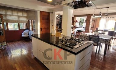 Casa en Venta en CASA EN COMUNIDAD CASTILLO VELASCO/FULL EQUIPADA/LAS CONDES