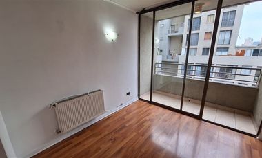 Departamento en Arriendo en Metro Plaza de Armas / Teatinos