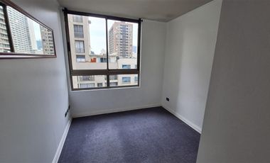 Departamento en Arriendo en Metro Plaza de Armas / Teatinos