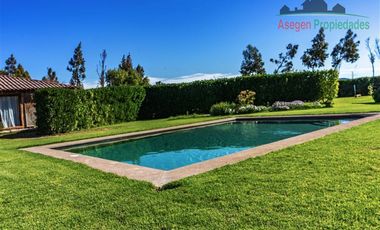 Parcela en Venta en Parcela con hermosa casa en venta en sector Chamonate