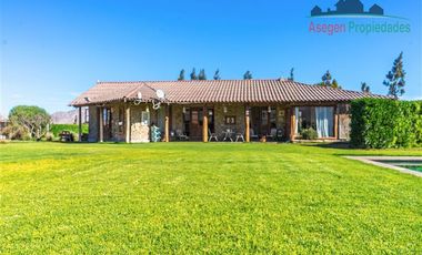 Parcela en Venta en Parcela con hermosa casa en venta en sector Chamonate