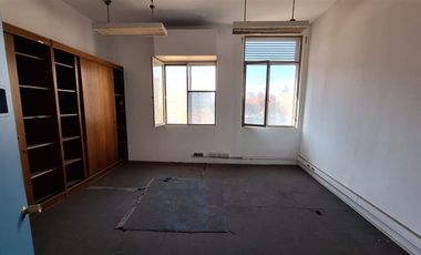 Oficina en Venta en Teatinos / metro Moneda