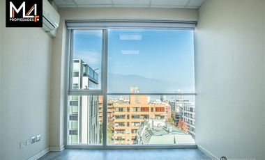 Oficina en Arriendo en Metro Cristobal Colón