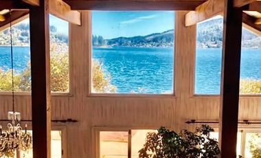Casa en Venta en Casa orilla de Lago Vichuquén