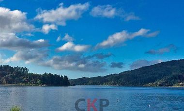 Casa en Venta en Casa orilla de Lago Vichuquén
