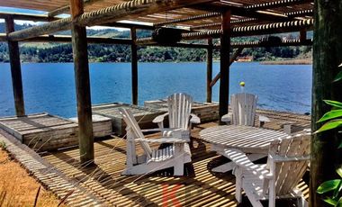 Casa en Venta en Casa orilla de Lago Vichuquén